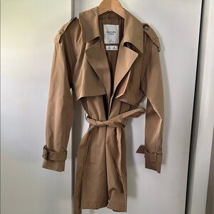 Abercrombie & Fitch Tan Trench Coat